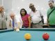 A sus 91 años, don Salva sigue ‘dándole duro’ al taco.